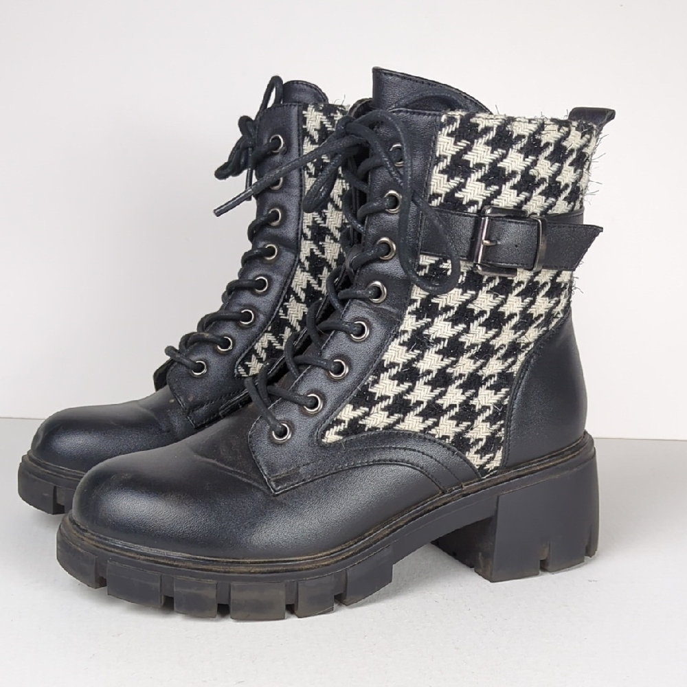 NEW YORK & CO Women's Christina Houndstooth Combat Boots